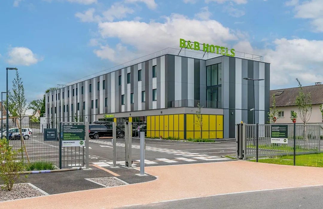 B&B HOTEL Mulhouse Bâle Aéroport-1